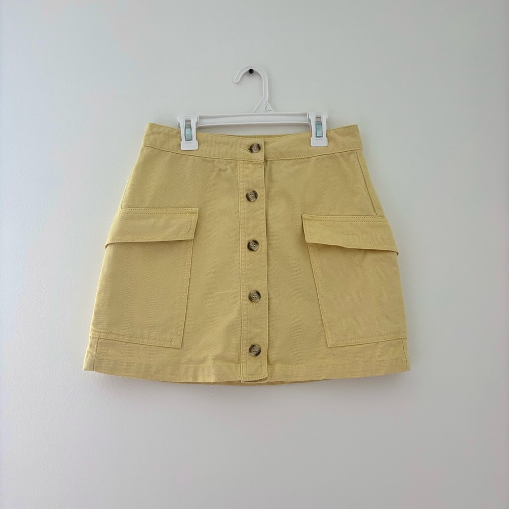 Yellow BDG mini skirt